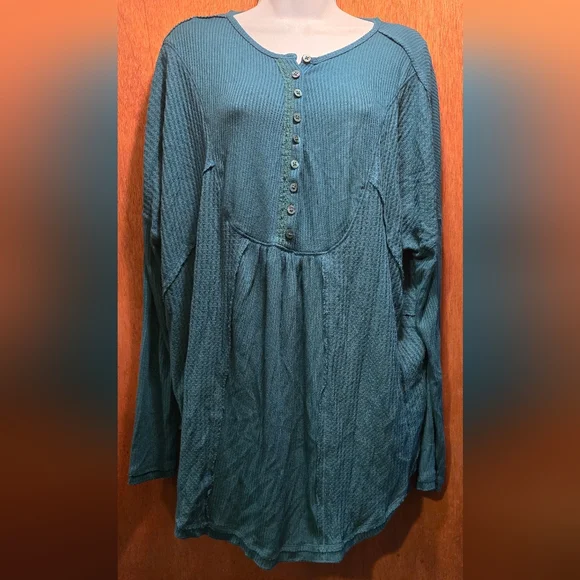 Free People women's green/teal Button-Up waffle Top szM - Picture 2 of 8